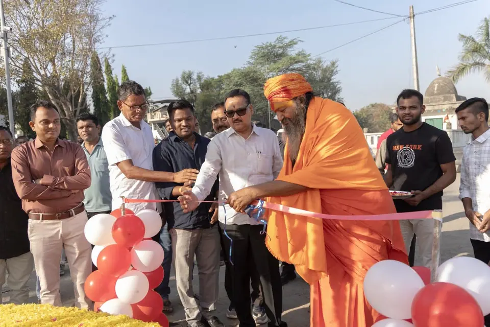 Ribbon cutting with sadhu