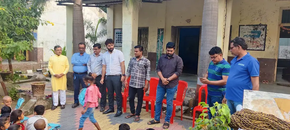 School bag distribution